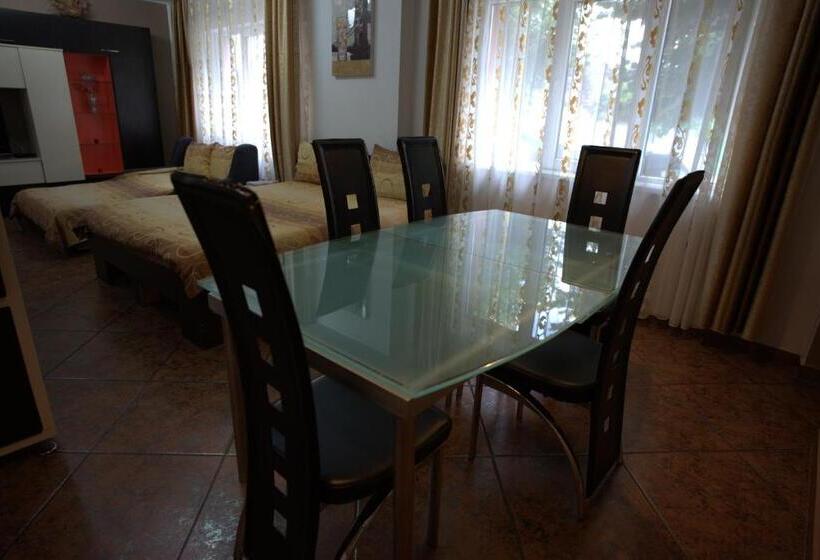 پانسیون Casa Gabi