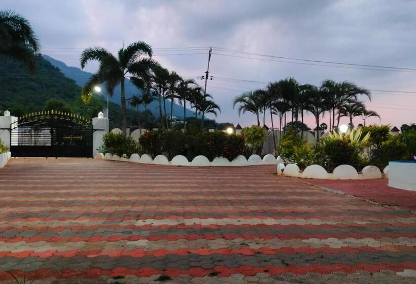 Raja Palace Resort & Mini