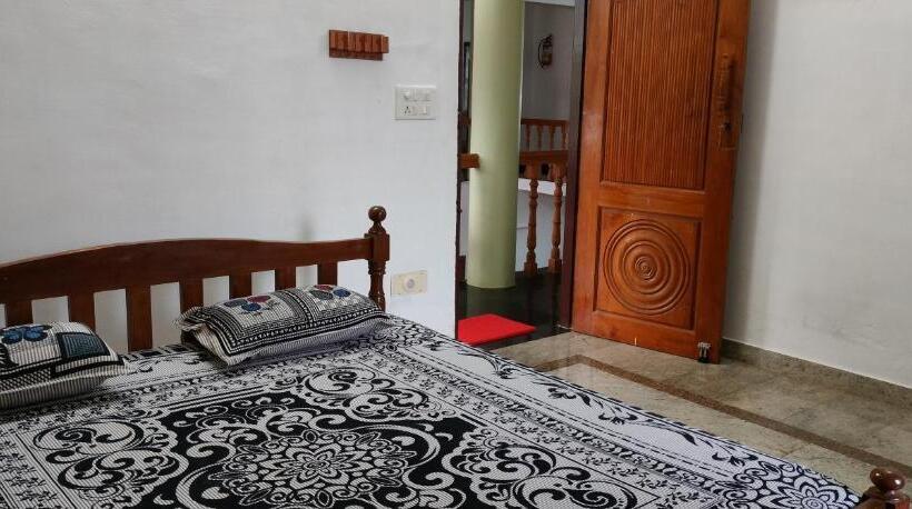 Raja Palace Resort & Mini