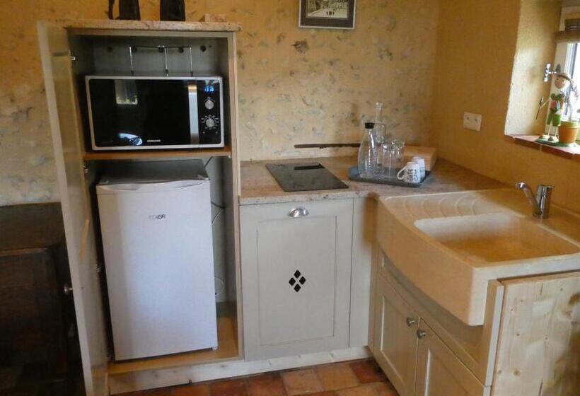 تختخواب و صبحانه Bois Gaillard