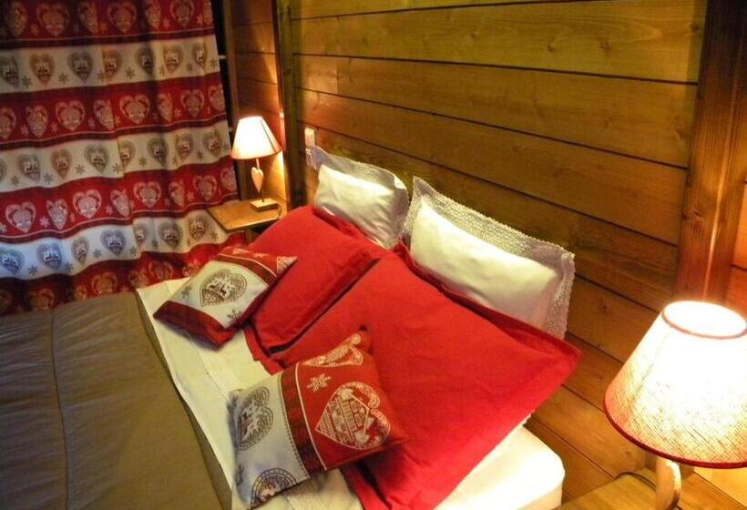 ベッドアンドブレックファースト Chambres D Hôtes Coeur De Bastié Et Ranch Du Lévézou