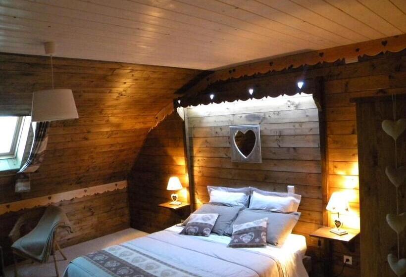 ベッドアンドブレックファースト Chambres D Hôtes Coeur De Bastié Et Ranch Du Lévézou