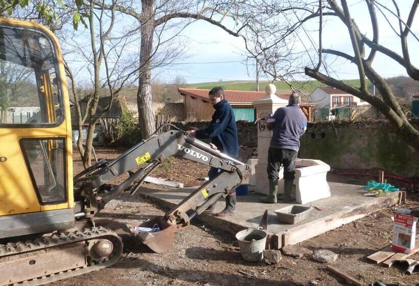 민박 Chateau Des Aiguilles