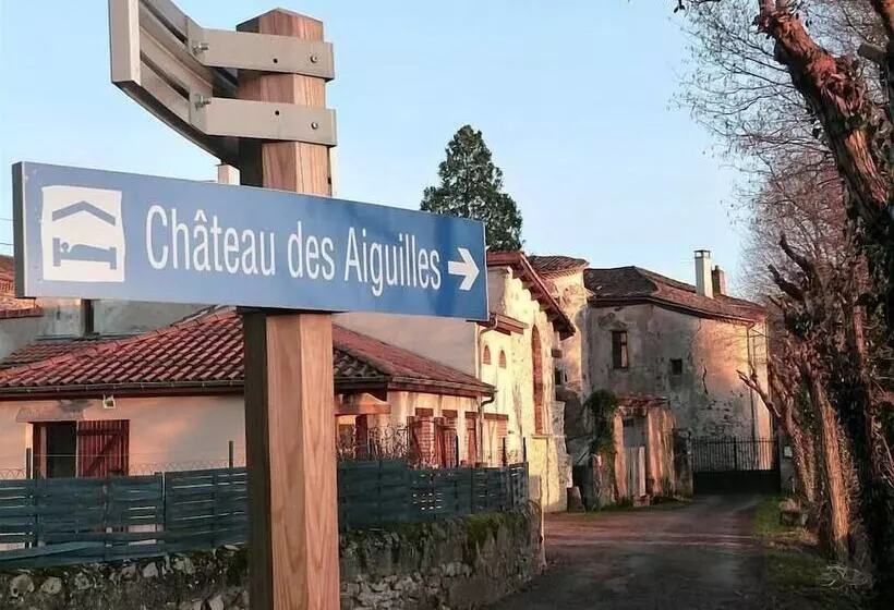 Aamiaismajoitus (B&B) Chateau Des Aiguilles