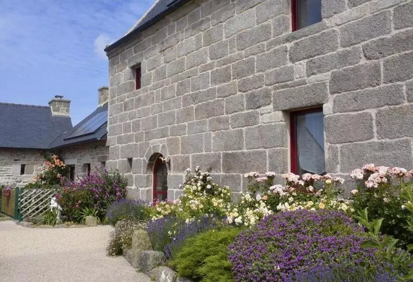 Aamiaismajoitus (B&B) Domaine De Kerzuat