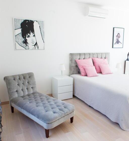 مبيت وإفطار Villa Castoria