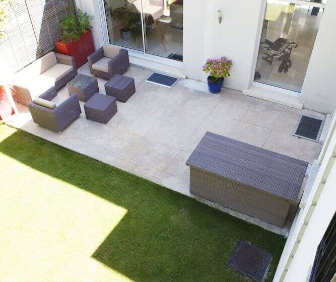 مبيت وإفطار Villa Castoria