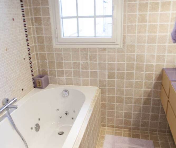 مبيت وإفطار Villa Castoria