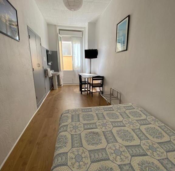 هتل Hôtel Belle Vue D'angleterre