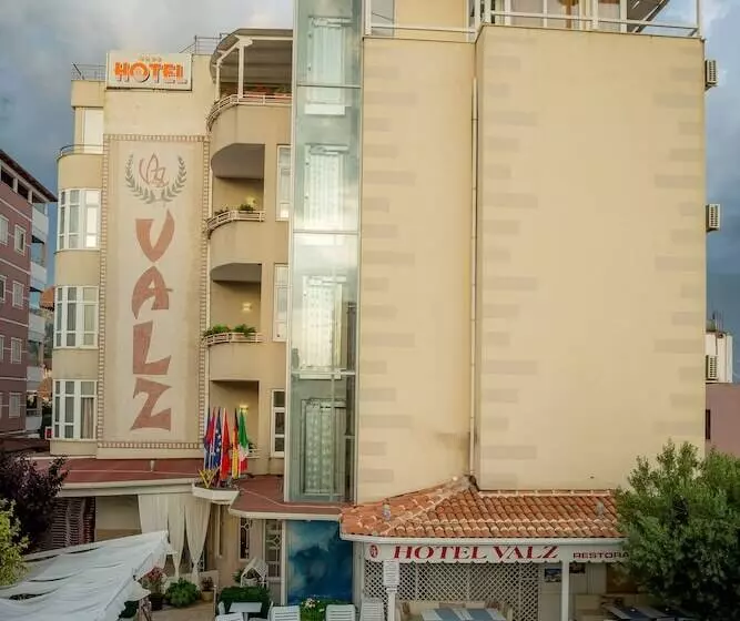 Szálloda Valz