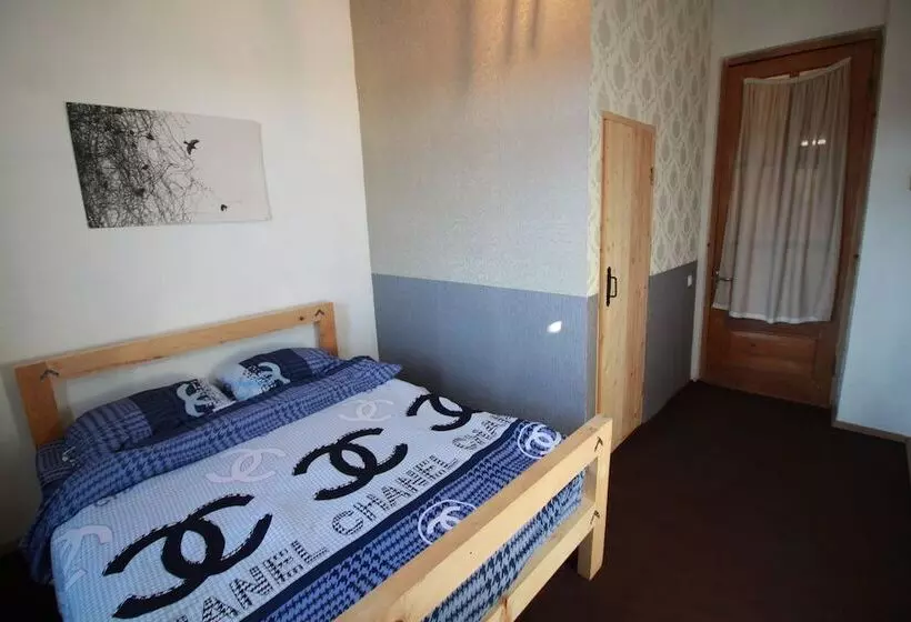 Sheni Hostel