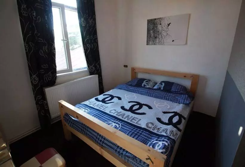 Sheni Hostel