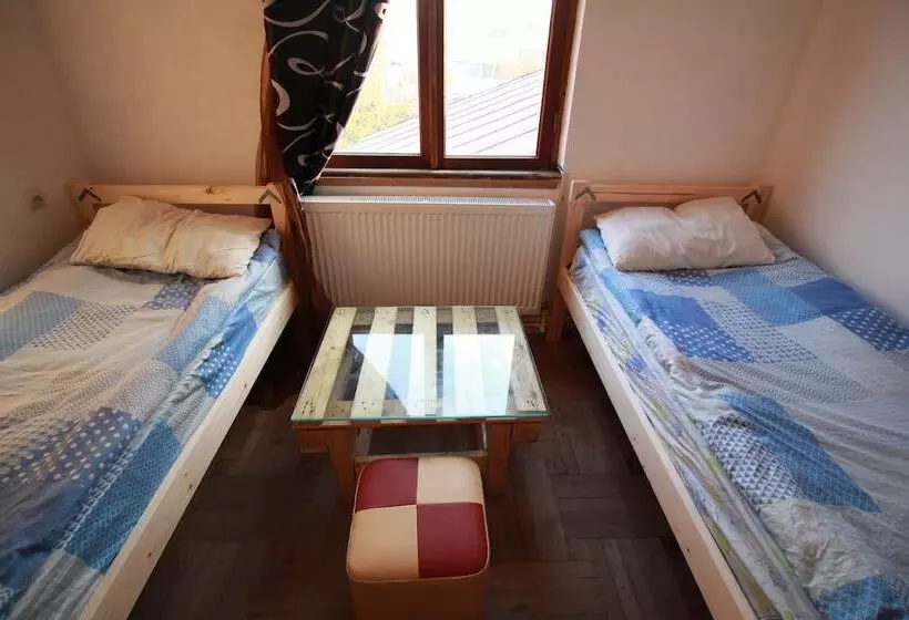 Sheni Hostel