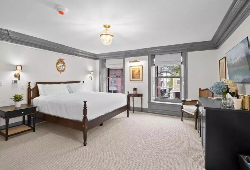 ユースホステル The Davenport Inn