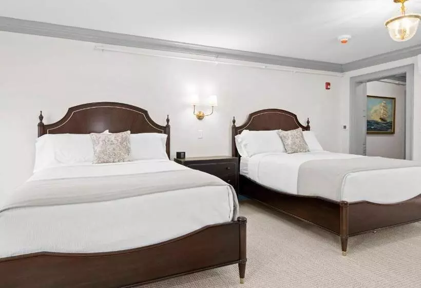 ユースホステル The Davenport Inn