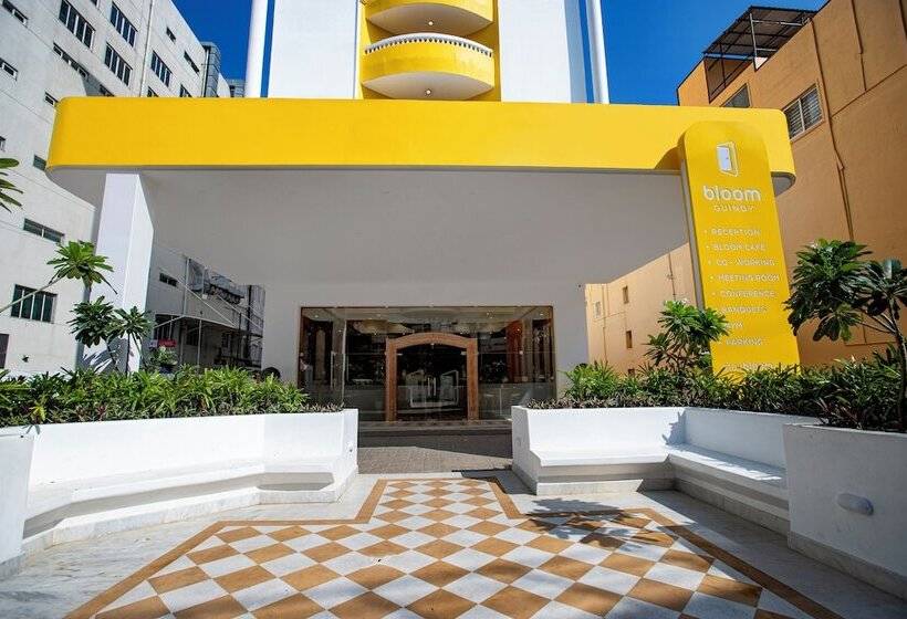 Отель Bloom Hub Guindy