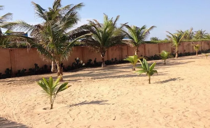 هتل La Maison Bleue Lome