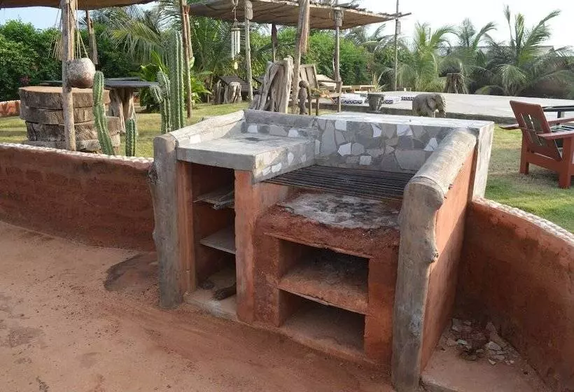 هتل La Maison Bleue Lome