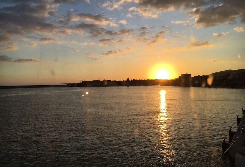 فندق La Maison Bleue Lome