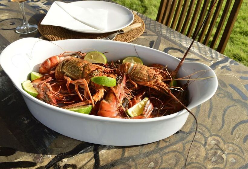 فندق La Maison Bleue Lome