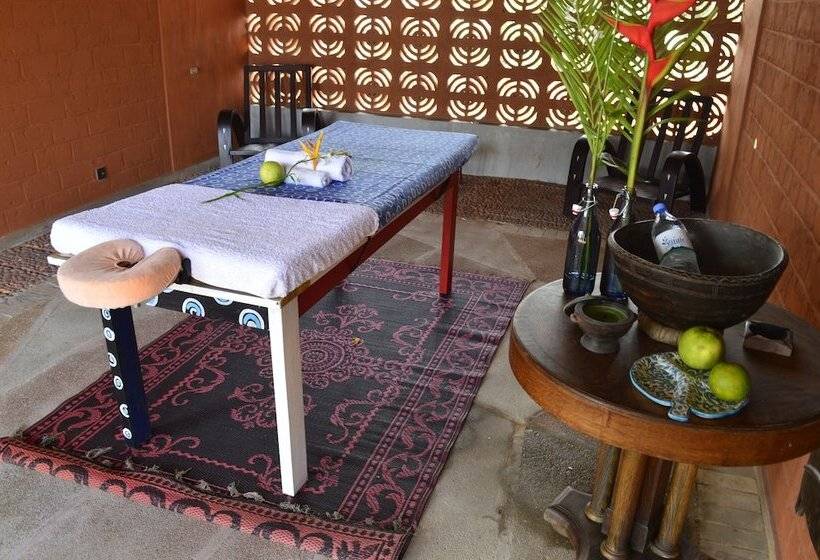 فندق La Maison Bleue Lome