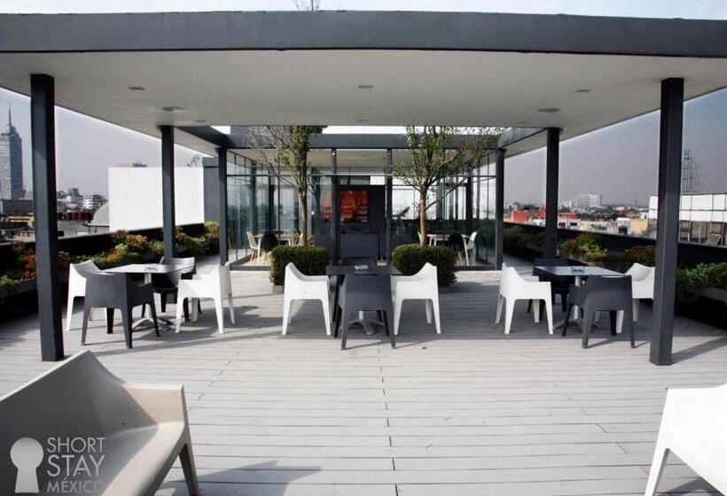 Отель Loft Centro Terrace Gym 247 Security