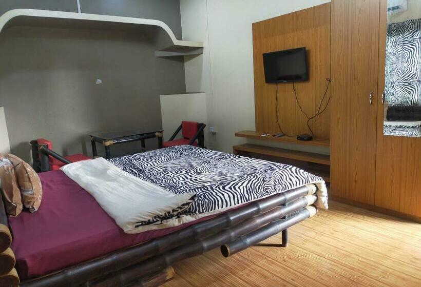 Hotel Oyo Jatas Villa 1