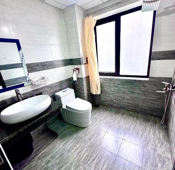 هتل Romeo Sky Villa&