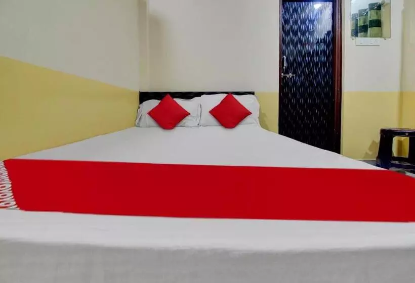 ホテル Vinit Lodging