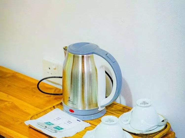 Majatalo Bright Sun Safari