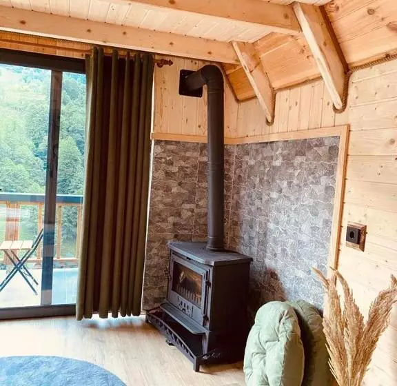 هتل Berva Bungalow