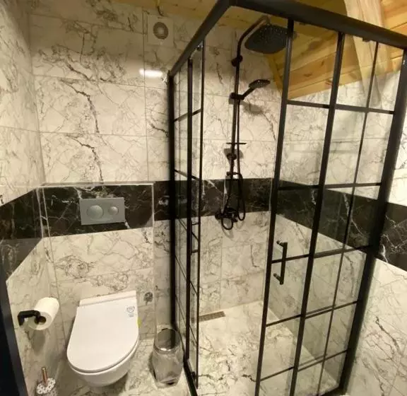 هتل Berva Bungalow