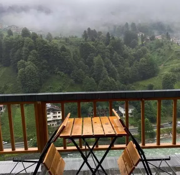 هتل Berva Bungalow