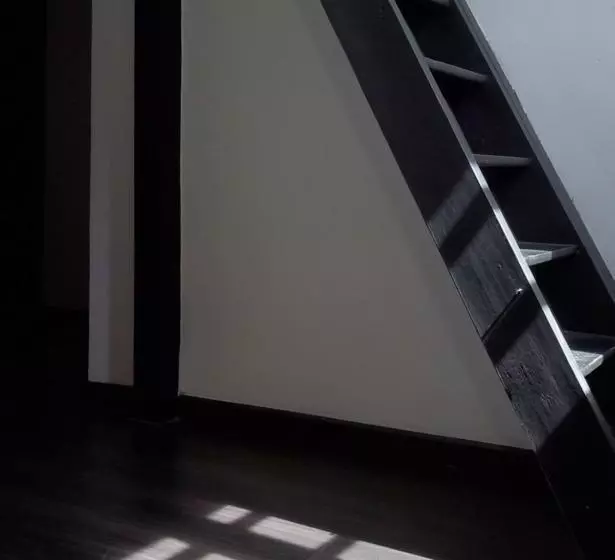 هتل Senso House