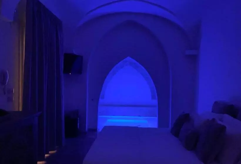 Majatalo Zahra Superior Suite With Private Pool