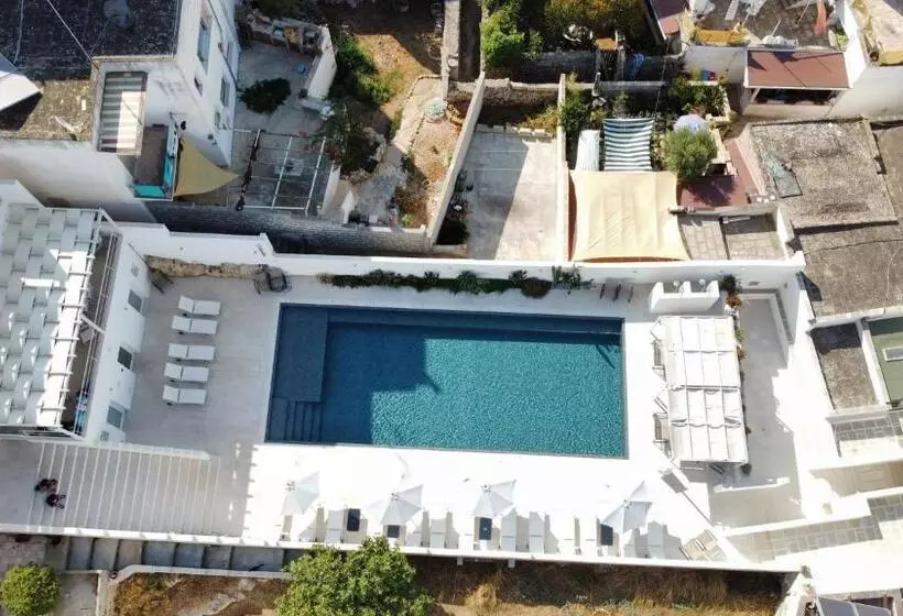 Majatalo Zahra Superior Suite With Private Pool