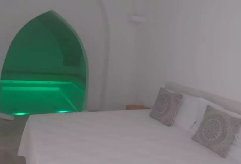 Majatalo Zahra Superior Suite With Private Pool