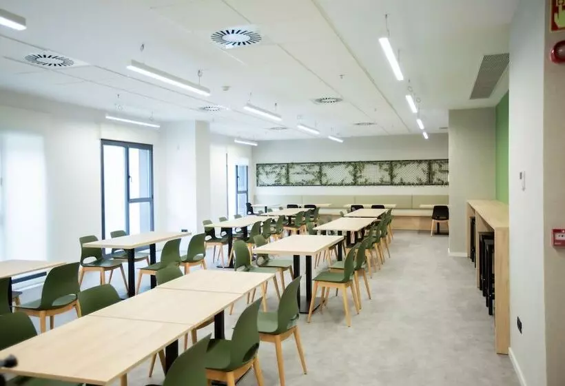 هاستل Micampus Burjassot Parque Student Residence