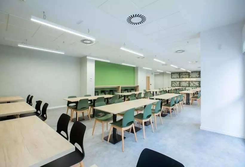 هاستل Micampus Burjassot Parque Student Residence