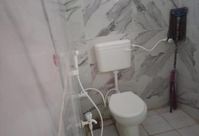 هتل Dwarka Bungalow 1 Only Family