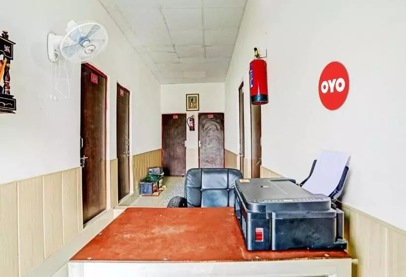 ホテル Oyo Flagship Vijay Laxmi