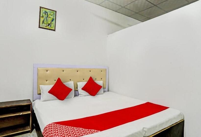 Hotel Oyo Flagship Vijay Laxmi