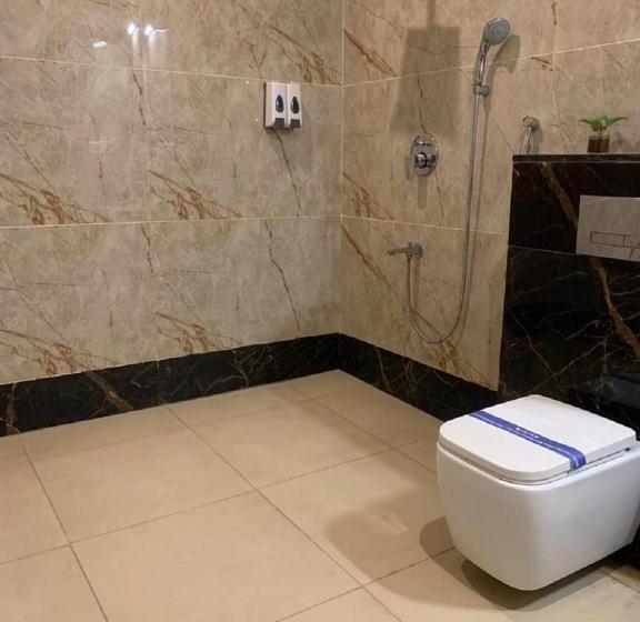 Purple  Hotels & Resorts