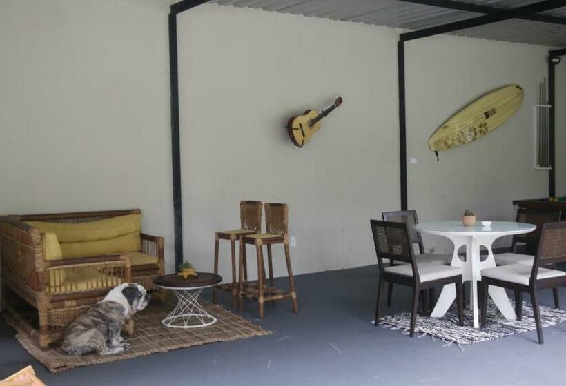 הוסטל Pousada Emcontrei