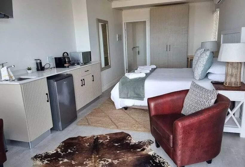 Aamiaismajoitus (B&B) Lambertsbay Beachfront