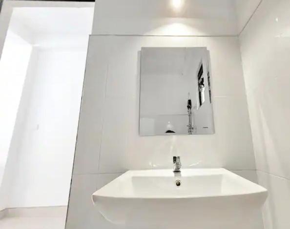 酒店 Beach Front Pool Resort