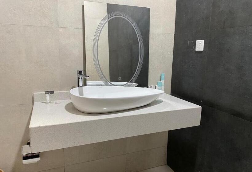 ホテル Breezes Beach Resort