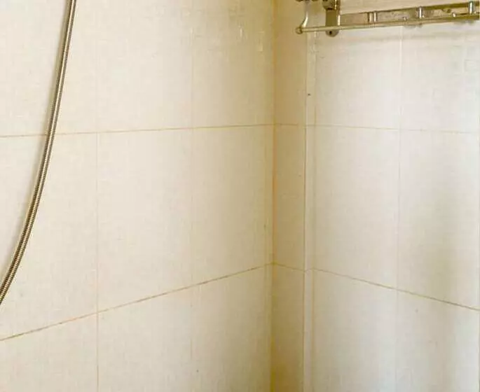 ホテル Oyo 92632 Kost Pondok Kito