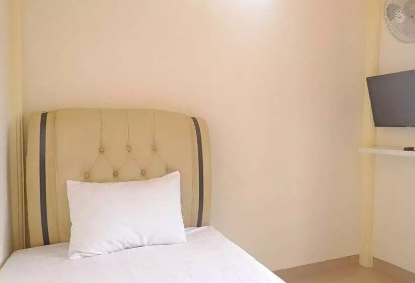 ホテル Oyo 92632 Kost Pondok Kito