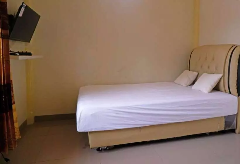ホテル Oyo 92632 Kost Pondok Kito